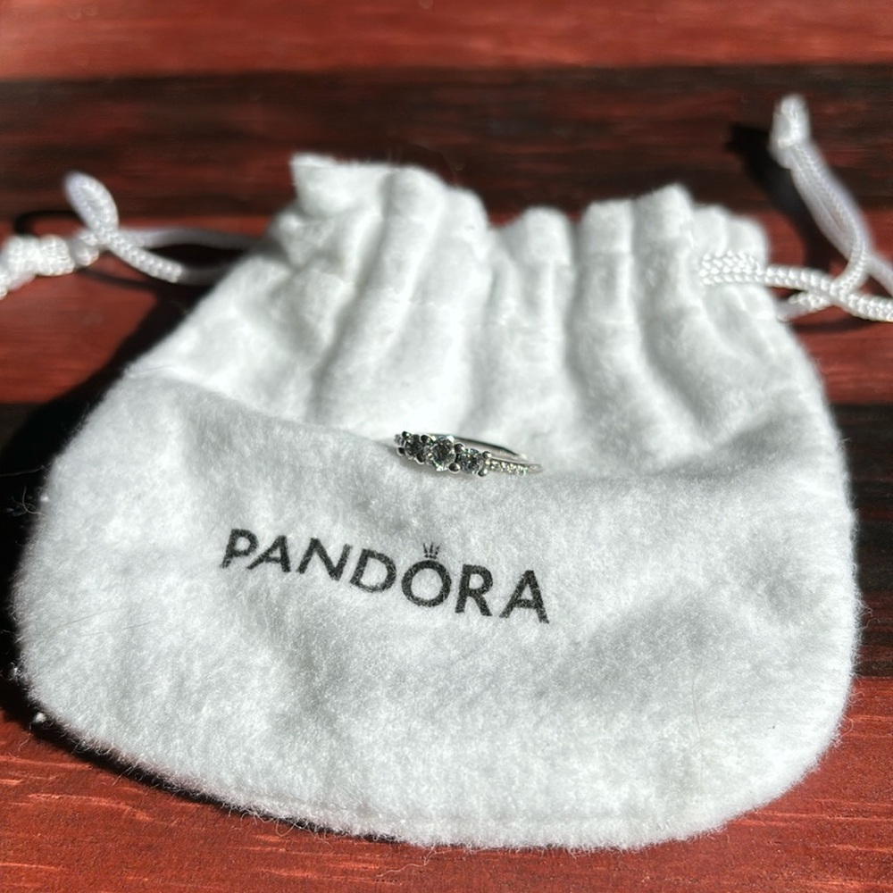 Pandora Fairytale Sparkle Ring